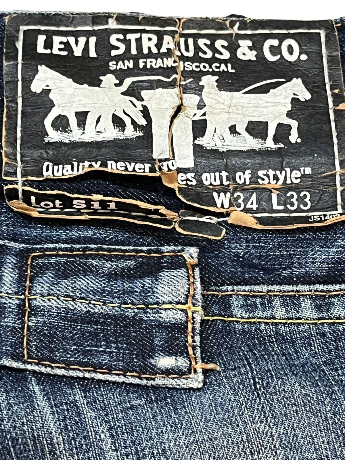 Levi's Vintage Clothing Vintage Levi’s 511 Slim Buckle Belt Whiskers Denim Size US 34 / EU 50 - 6 Thumbnail