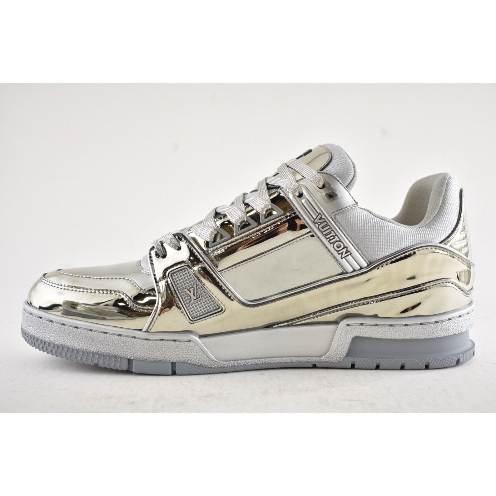 Louis Vuitton Louis Vuitton Chrome Metallic Mirror Silver Low Top Trainer Size US 9 / EU 42 - 12 Thumbnail