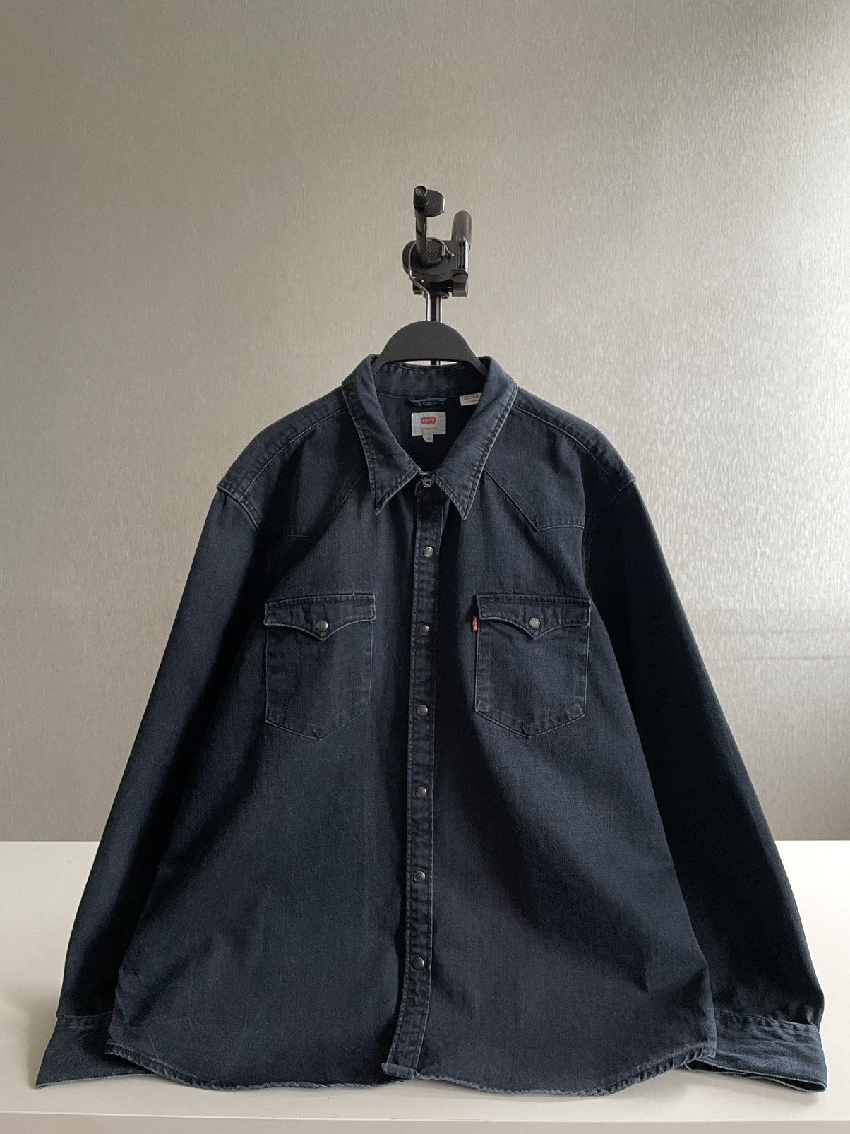 Levi's Levi’s: A Blue Denim Shirt Size US XXL / EU 58 / 5 - 7 Thumbnail