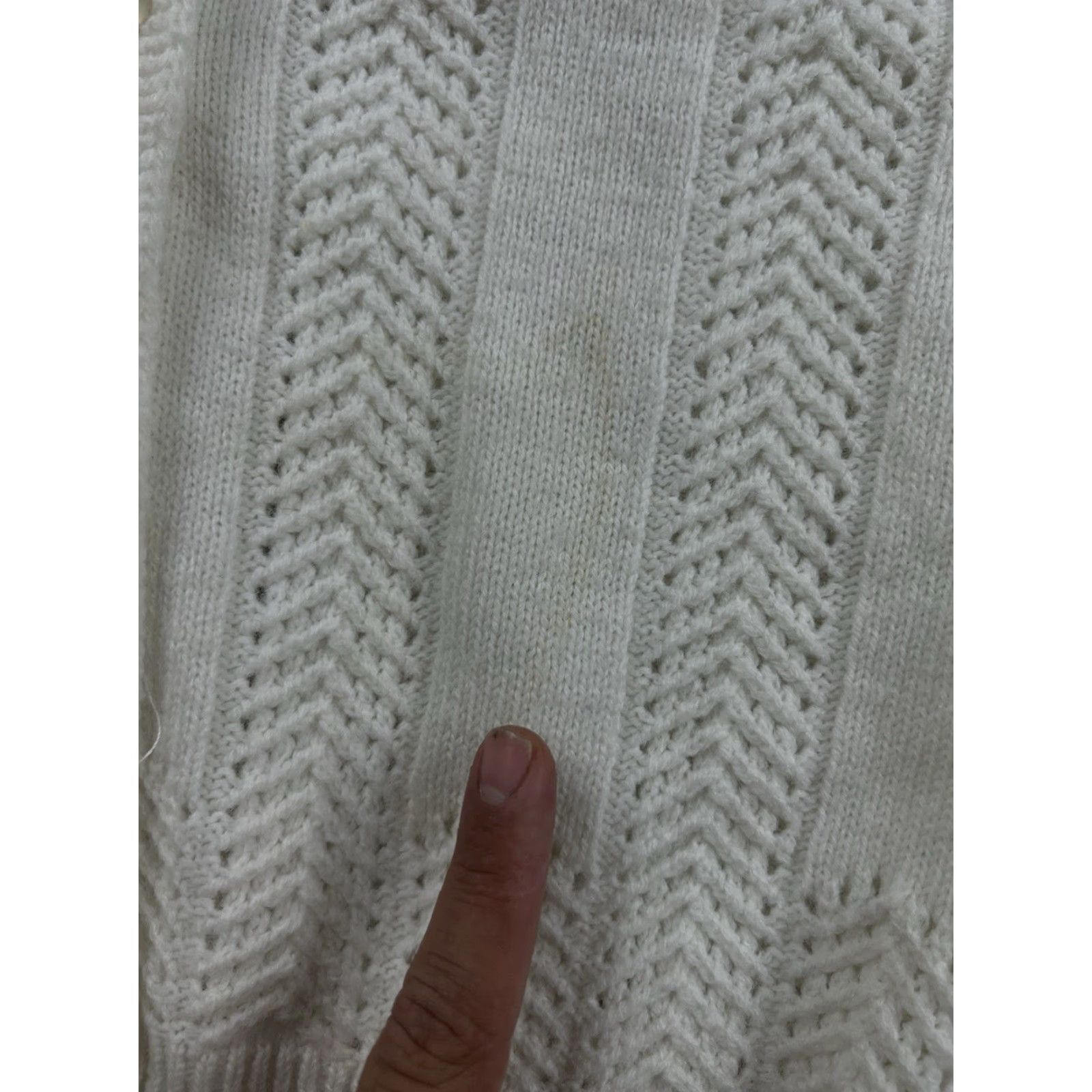 Vintage VINTAGE Billie Jo Cardigan Sweater Womens White Medium 60s Knit Button Up long sleeve Secretary/Geek 1960s Mens? Girls? Size M / US 6-8 / IT 42-44 - 4 Thumbnail