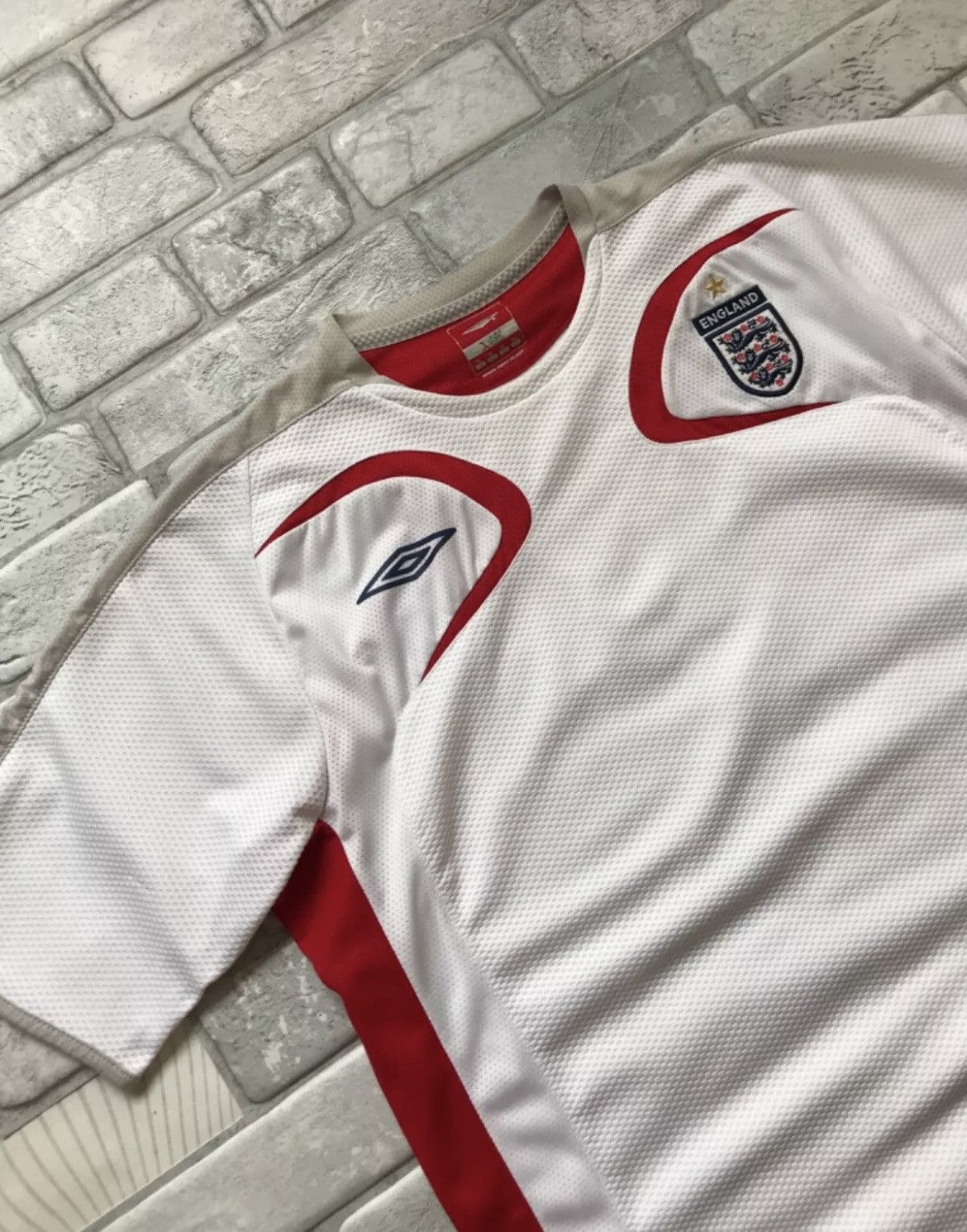 Umbro × Vintage ENGLAND 2005 2007 NATIONAL TRAINING FOOTBALL SHIRT Size US XL / EU 56 / 4 - 3 Thumbnail