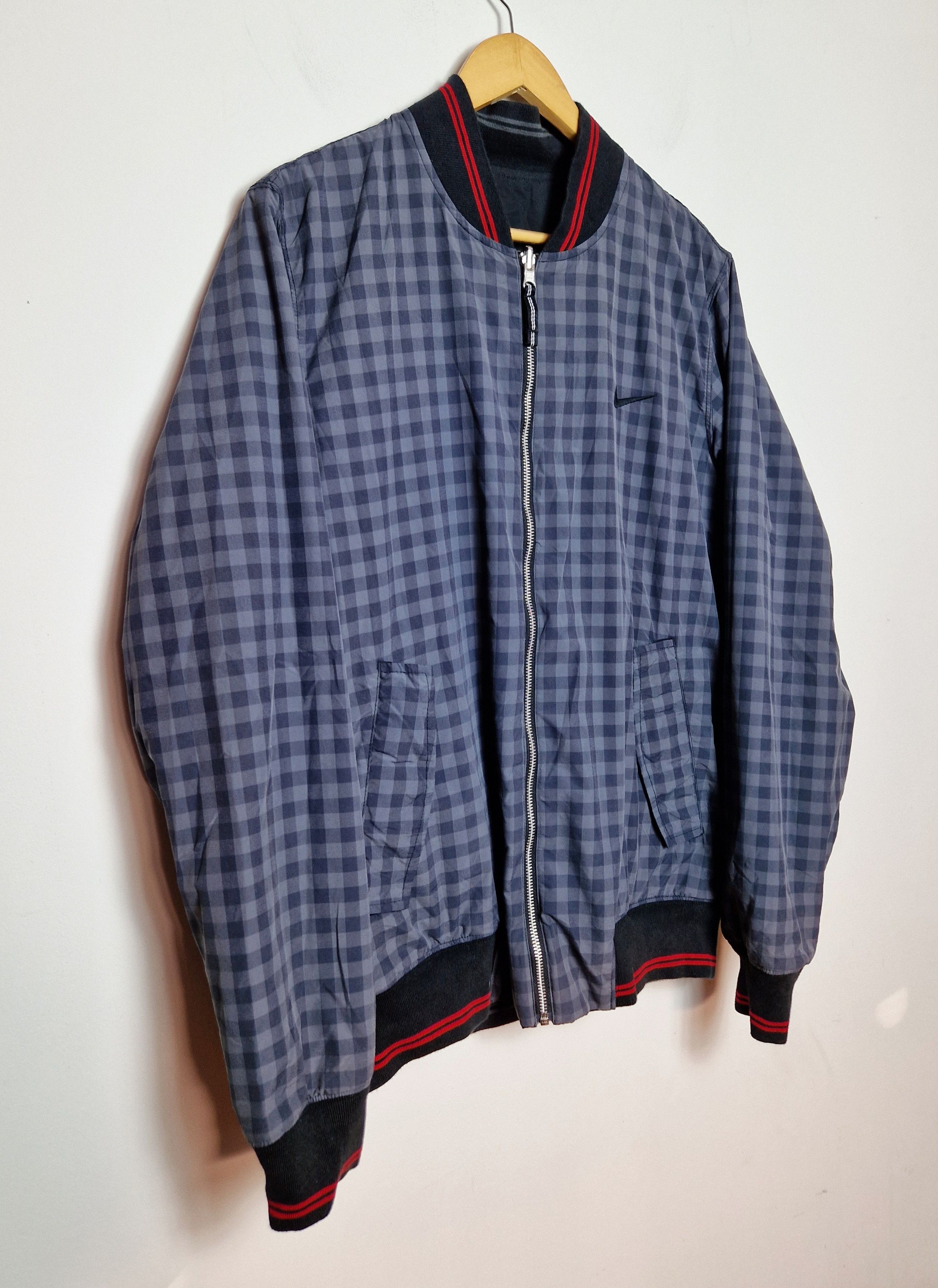 Nike Nike Manchester United reversible light jacket Size US L / EU 52-54 / 3 - 10 Thumbnail