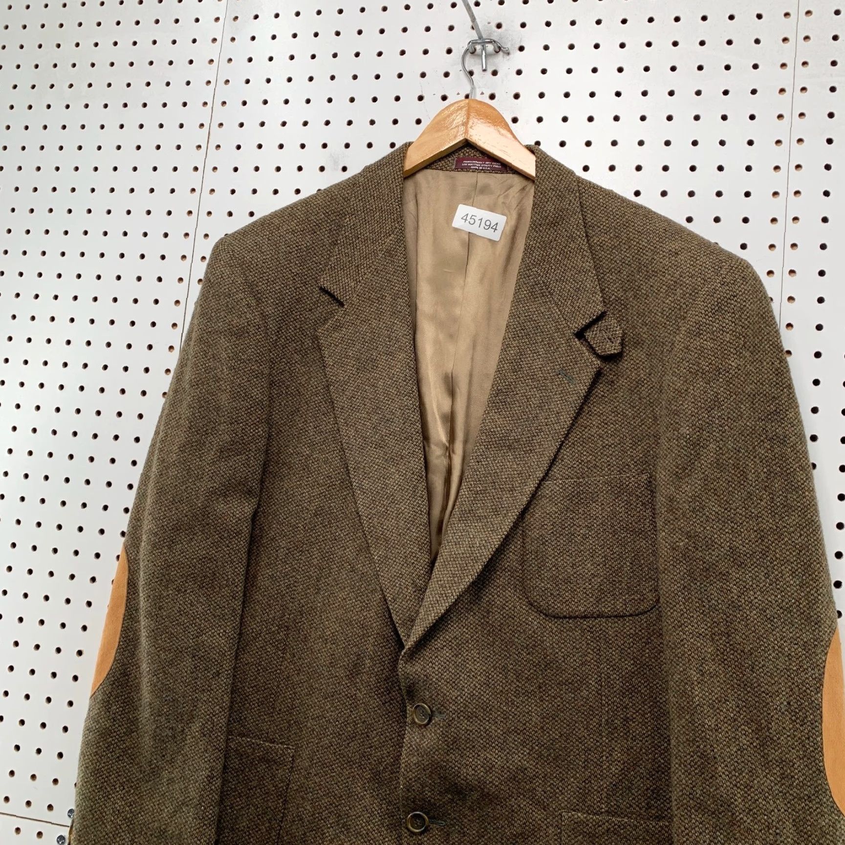 Evan Picone VINTAGE Evan Picone Blazer Mens 46L Wool Tweed Brown Elbow Patches Union USA Jacket Blazer Notch Two-Button Front Vintage Mens 46 Brown Tweed Wool VIP Size 46R - 4 Thumbnail