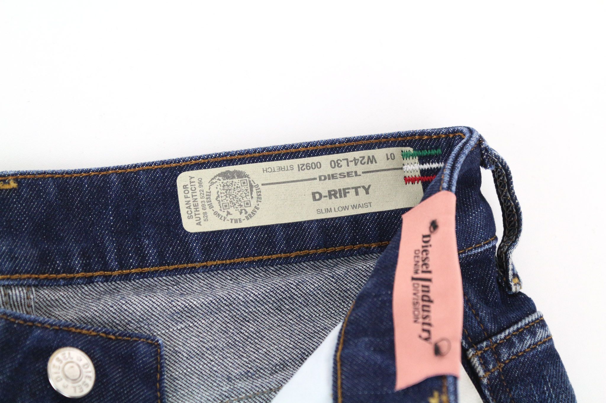 Diesel D-RIFTY 0092I W24/L30 Blue Ripped Girls Jeans 71552 Size 24" / US 00 / IT 34 - 8 Thumbnail