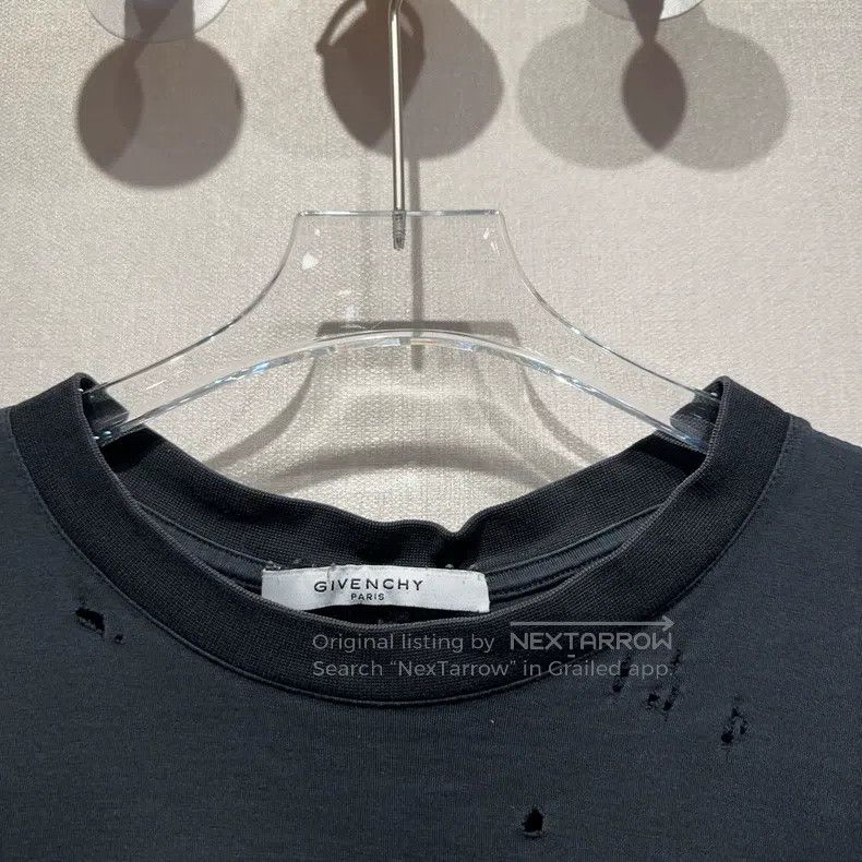 Givenchy Givenchy Black Ripped Short-Sleeve Shirt XXS Size Shoulder Size US XXS / EU 40 - 4 Thumbnail