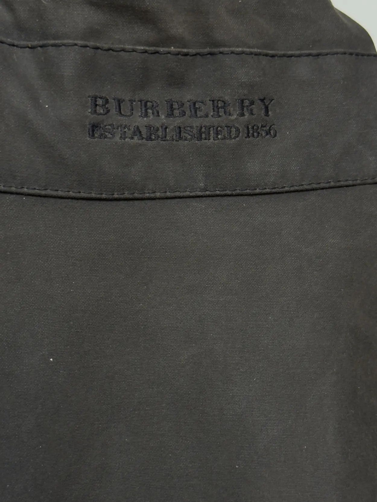 Burberry 🔥 burberry rare biker down jacket waxed novacheck size L Size US L / EU 52-54 / 3 - 15 Thumbnail