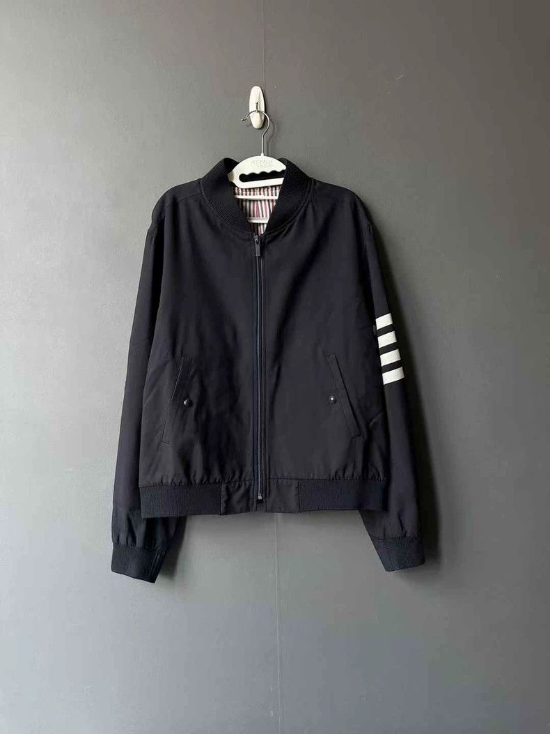 Thom Browne Thom Browne size4 down jacket Size US XL / EU 56 / 4 - 1 Thumbnail