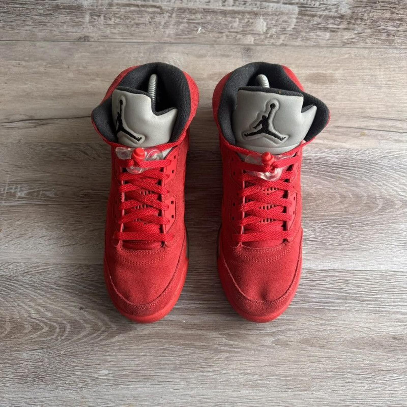 Nike NIKE • JORDAN 5 Retro GS "Red Suede" (7M) Size US 7 / EU 40 - 4 Thumbnail