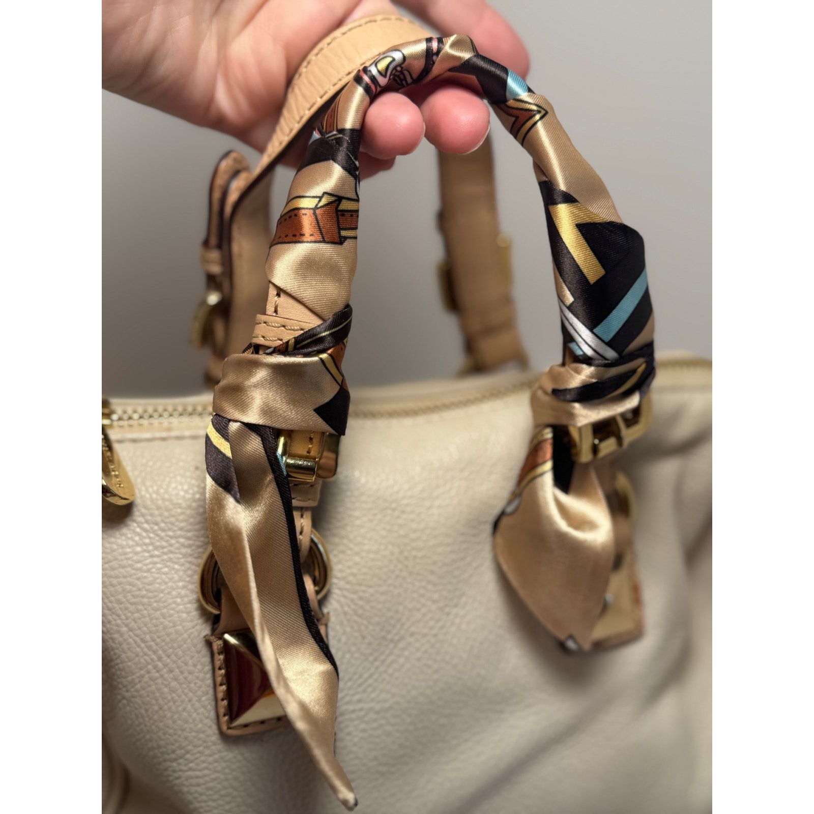 Michael Kors Michael Kors Grayson Satchel Bag Cream & Leather w/Scarf Size ONE SIZE - 8 Thumbnail