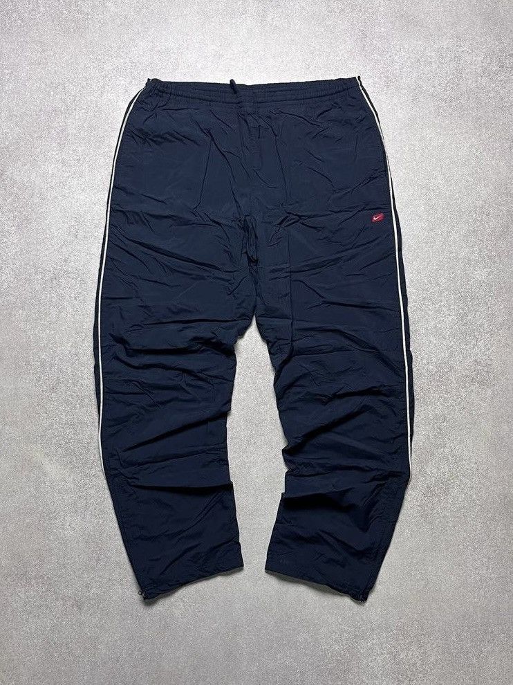 Nike Vintage Nike Swoosh Baggy Trackpants Y2K L Size US 34 / EU 50 - 2 Thumbnail