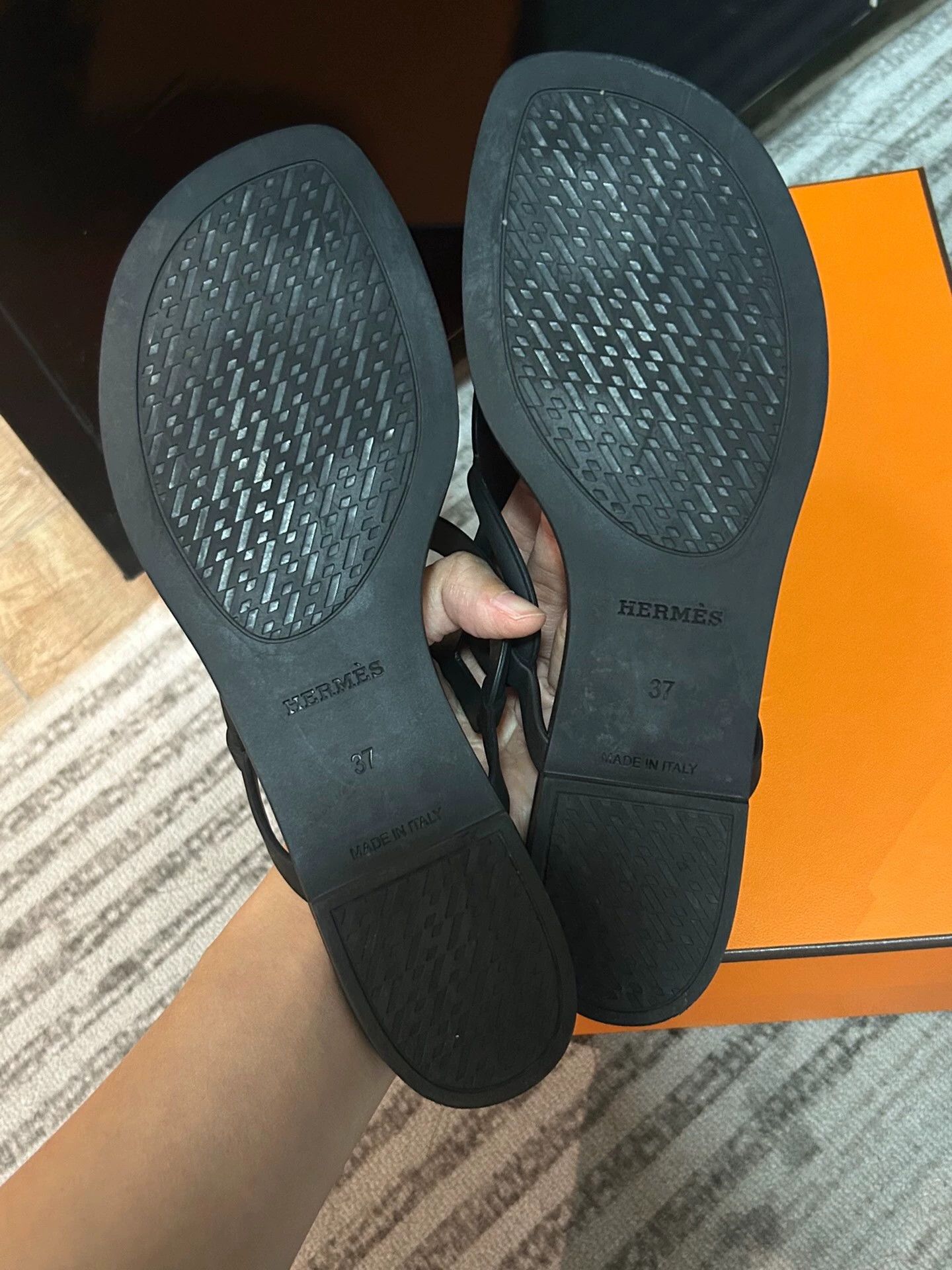 Hermes Hermes Egerie Pigalle Slipper Black 37 EU Size US 6.5 / IT 36.5 - 3 Thumbnail