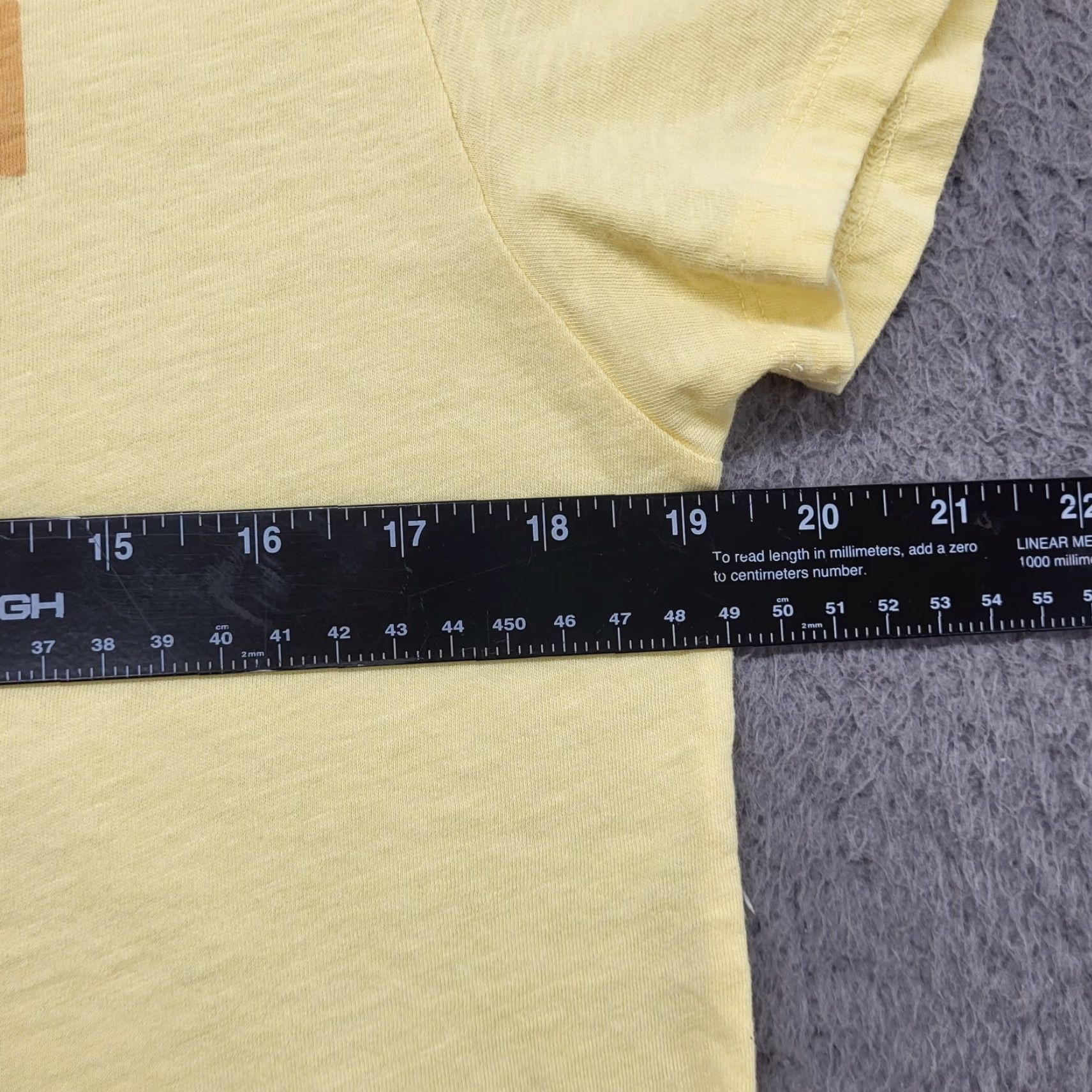 American Eagle Outfitters American Eagle T-Shirt Women's Size Medium Buttery Yellow New York City Cropped Size M / US 6-8 / IT 42-44 - 5 Thumbnail