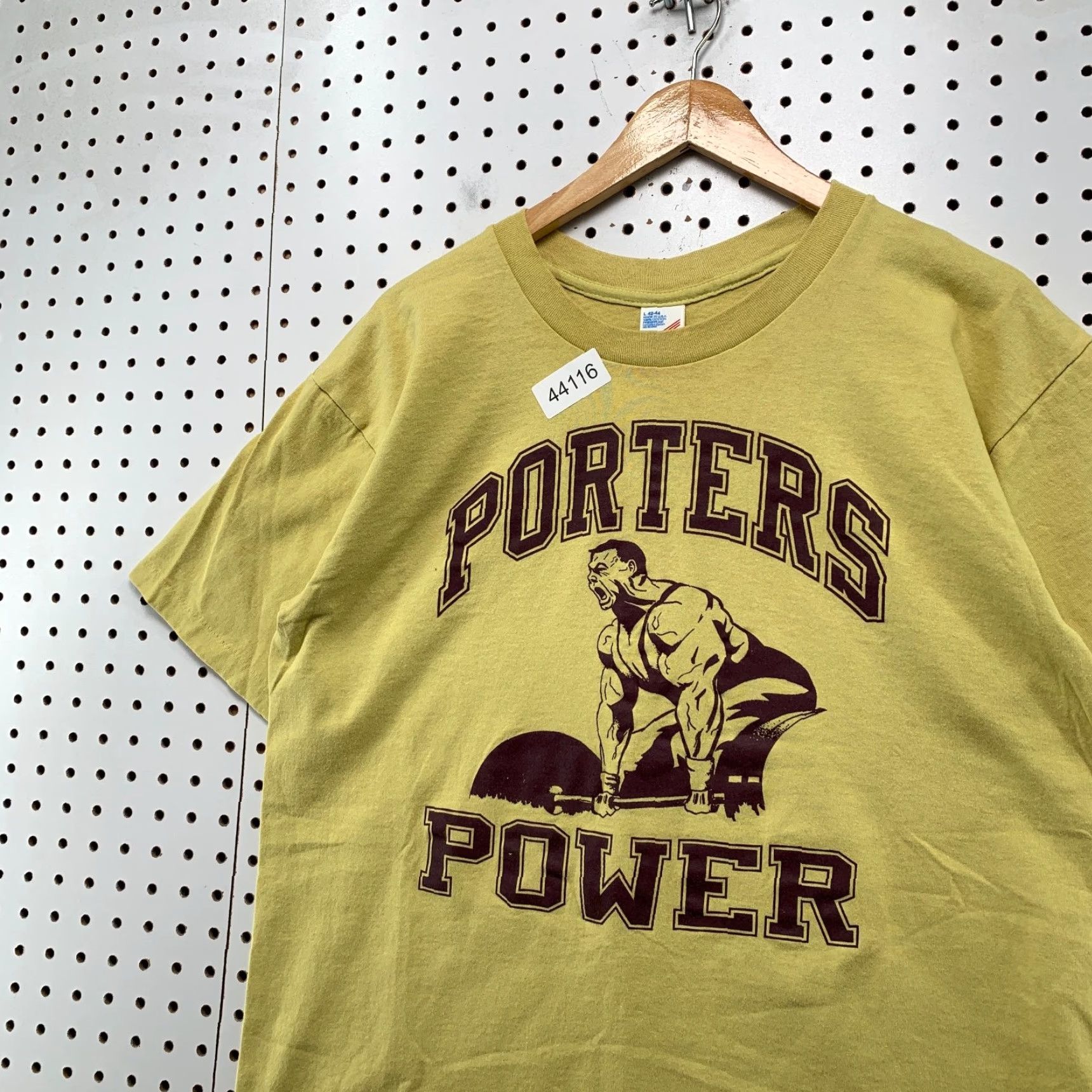 Vintage VINTAGE Duke Weightlift T-Shirt Mens Large Yellow 90s Porters Power USA Size US L / EU 52-54 / 3 - 4 Thumbnail