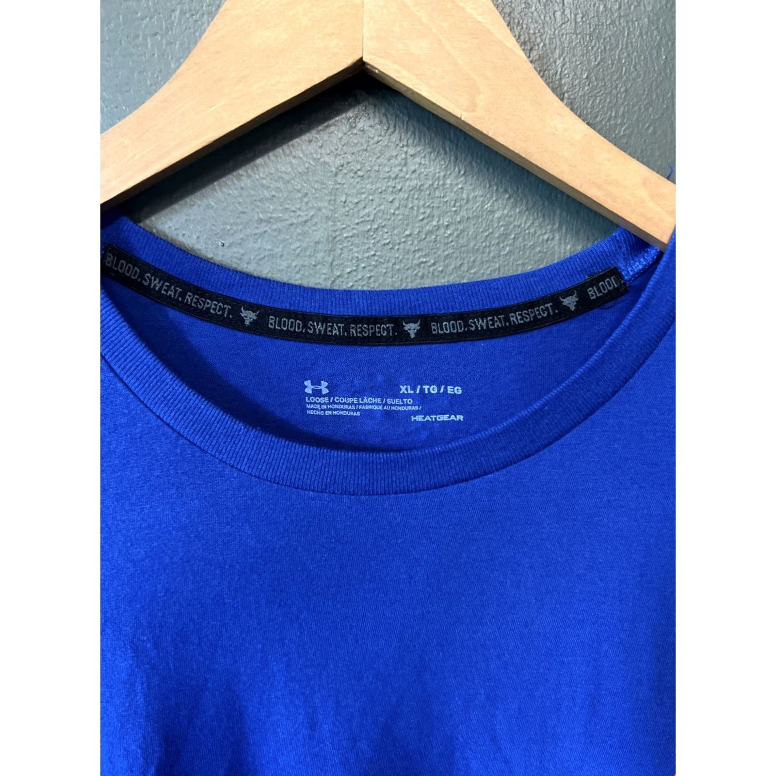 Under Armour Under Armour Mens XL Heatgear Blood Sweat Respect The Rock Crew Neck Short Sleeve T-Shirt Blue Size US XL / EU 56 / 4 - 2 Thumbnail