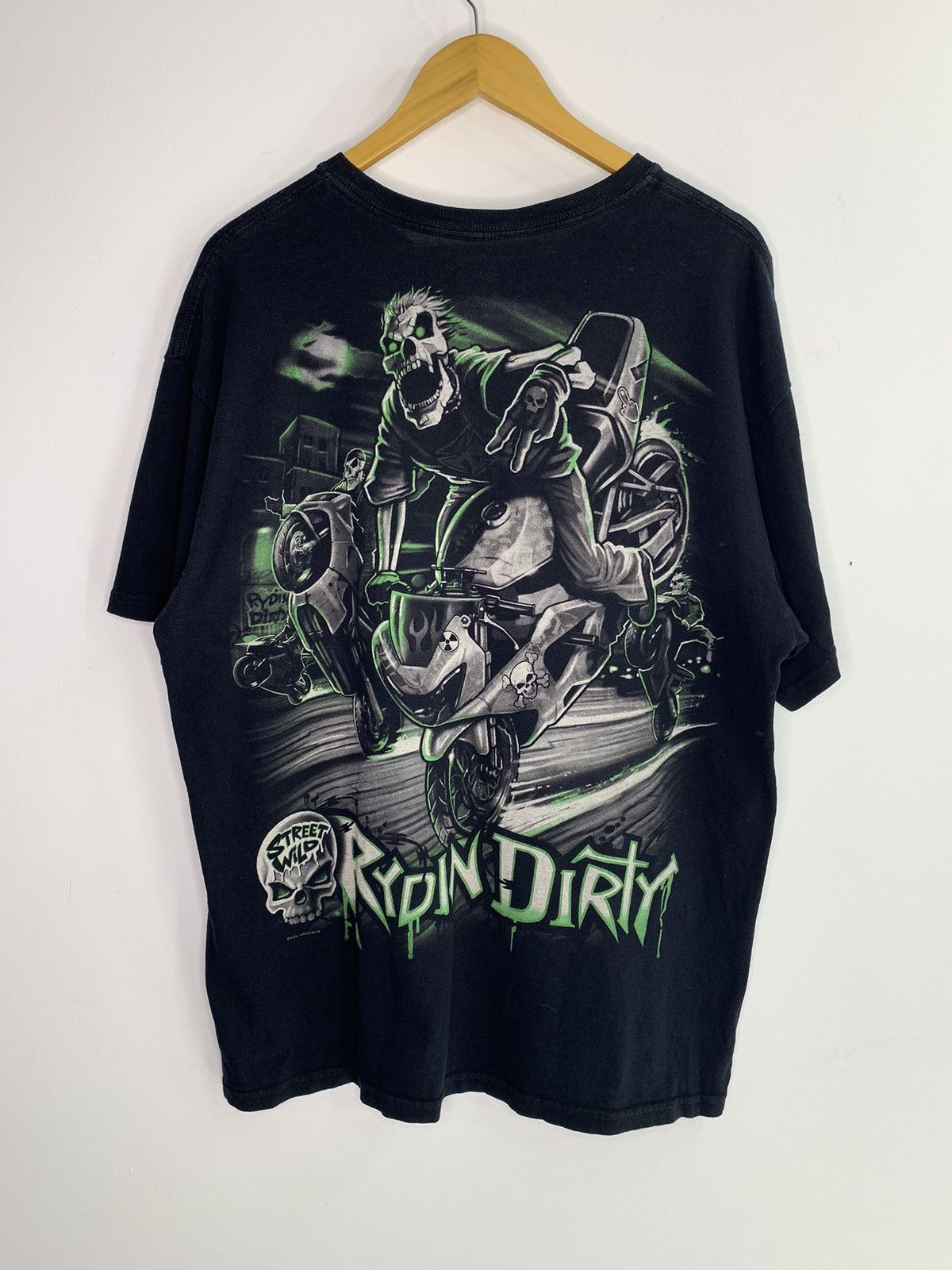 Liquid Blue × Vintage Liquid Blue 2006 Rydin Dirty T Shirt Size US XL / EU 56 / 4 - 1 Thumbnail