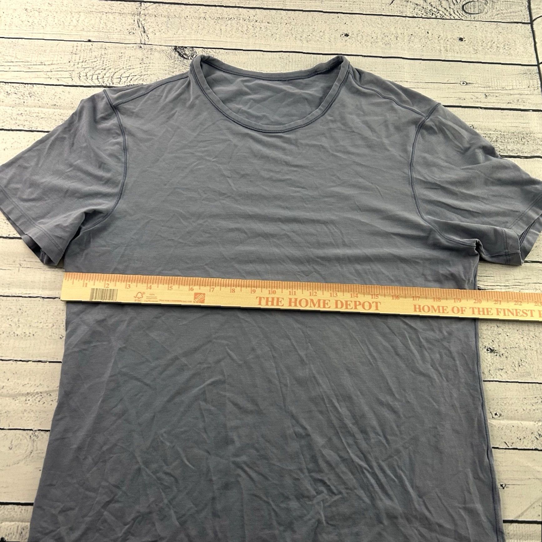 Lululemon Lululemon Short Sleeve T Shirt Men's L Purple Sports Running & Gym T-Shirt Regular Size gray? Size US L / EU 52-54 / 3 - 3 Thumbnail