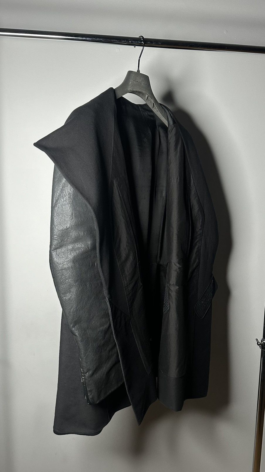 Rick Owens Coat with leather sleeves Size US L / EU 52-54 / 3 - 7 Thumbnail