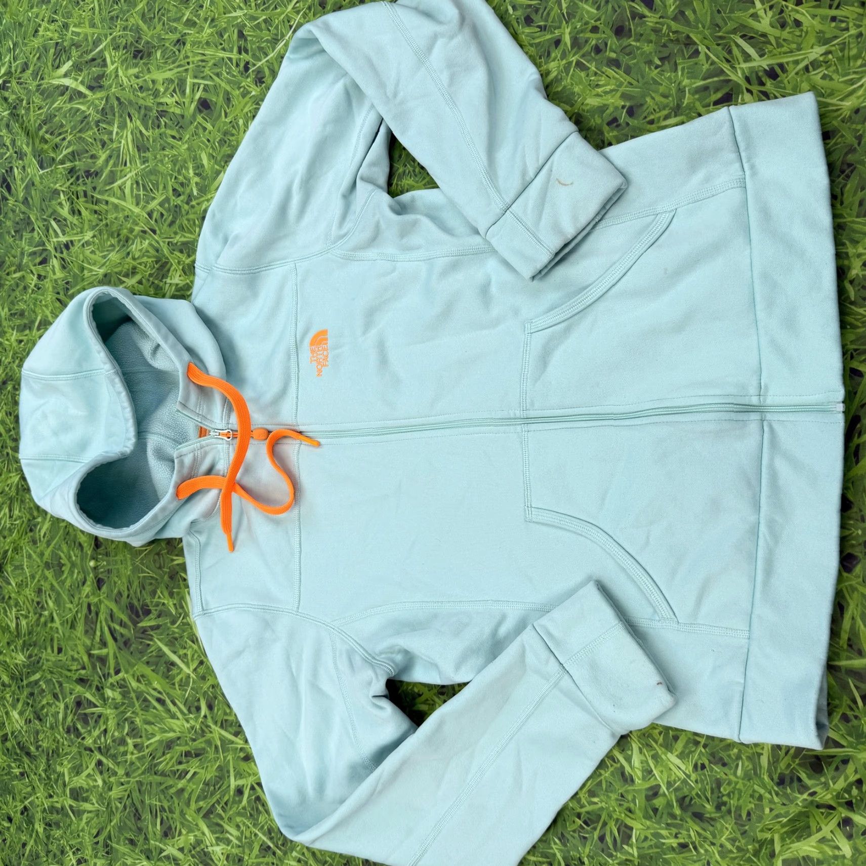 The North Face **The North Face Womens Medium Blue Hooded Fleece Jacket** The North Face Womens Medium Blue Hooded Fleece Jacket Size M / US 6-8 / IT 42-44 - 2 Thumbnail