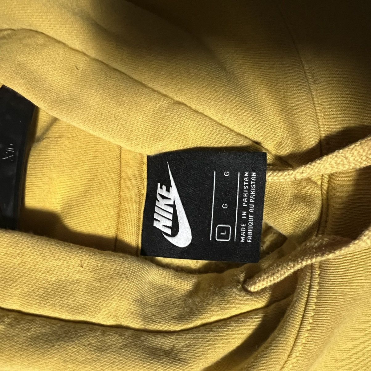 Nike Mustard Yellow Nike hoodie Size US L / EU 52-54 / 3 - 3 Thumbnail