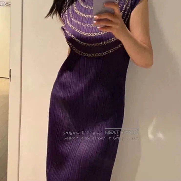 Issey Miyake Issey Miyake Sleeveless Gold Embroidery Chain Purple Dress Size XXL / US 16-18 / IT 52-54 - 1 Thumbnail