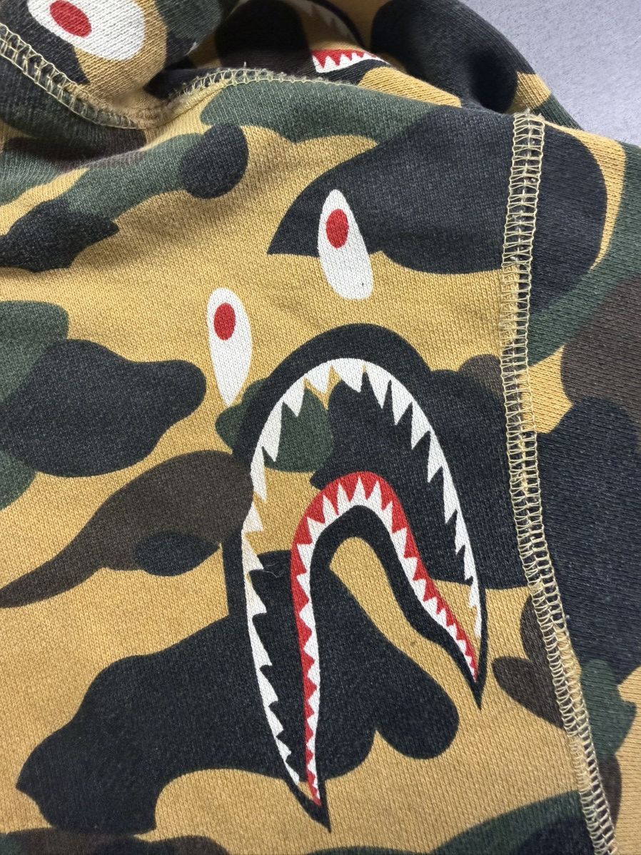 Bape The Bathing Ape Shark Hoodie Size US M / EU 48-50 / 2 - 7 Thumbnail