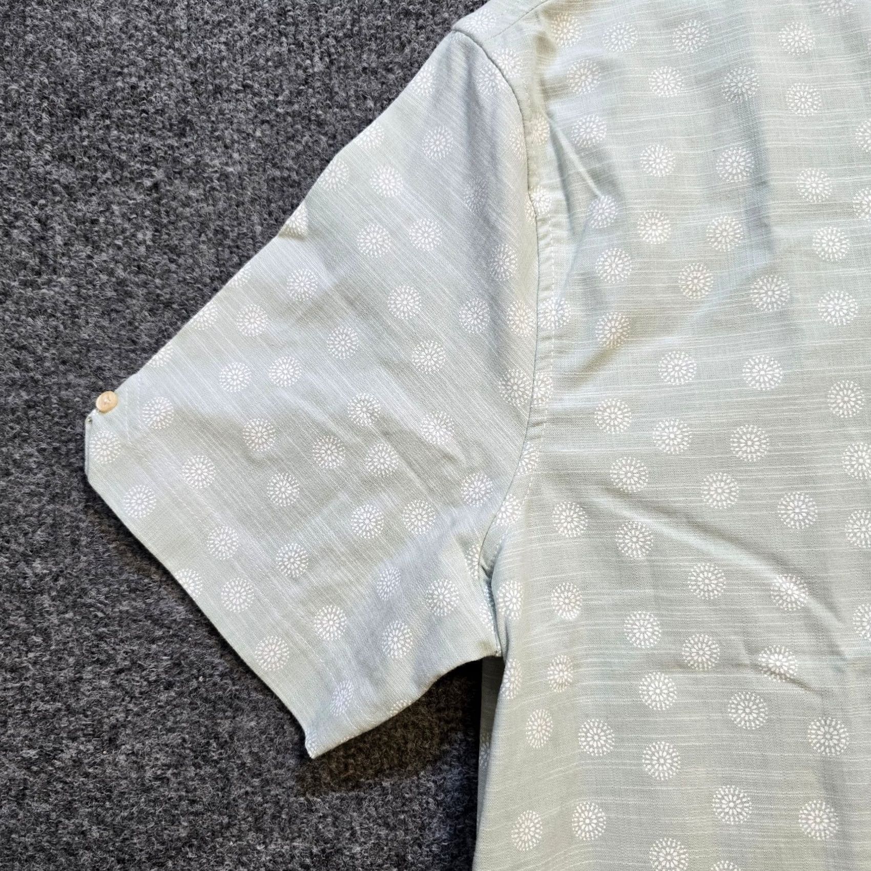 Ben Sherman Ben Sherman Shirt Men Small Green Geometric Texture Slub Knit Button Casual - Mens Cotton - Short Sleeve Button-Up - Classic Style Size US S / EU 44-46 / 1 - 4 Thumbnail