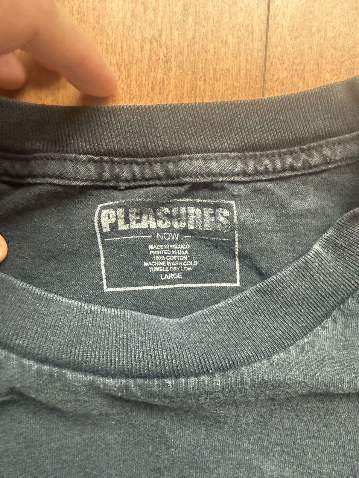 Pleasures Sun faded Pleasures embroidered T Size US L / EU 52-54 / 3 - 3 Thumbnail