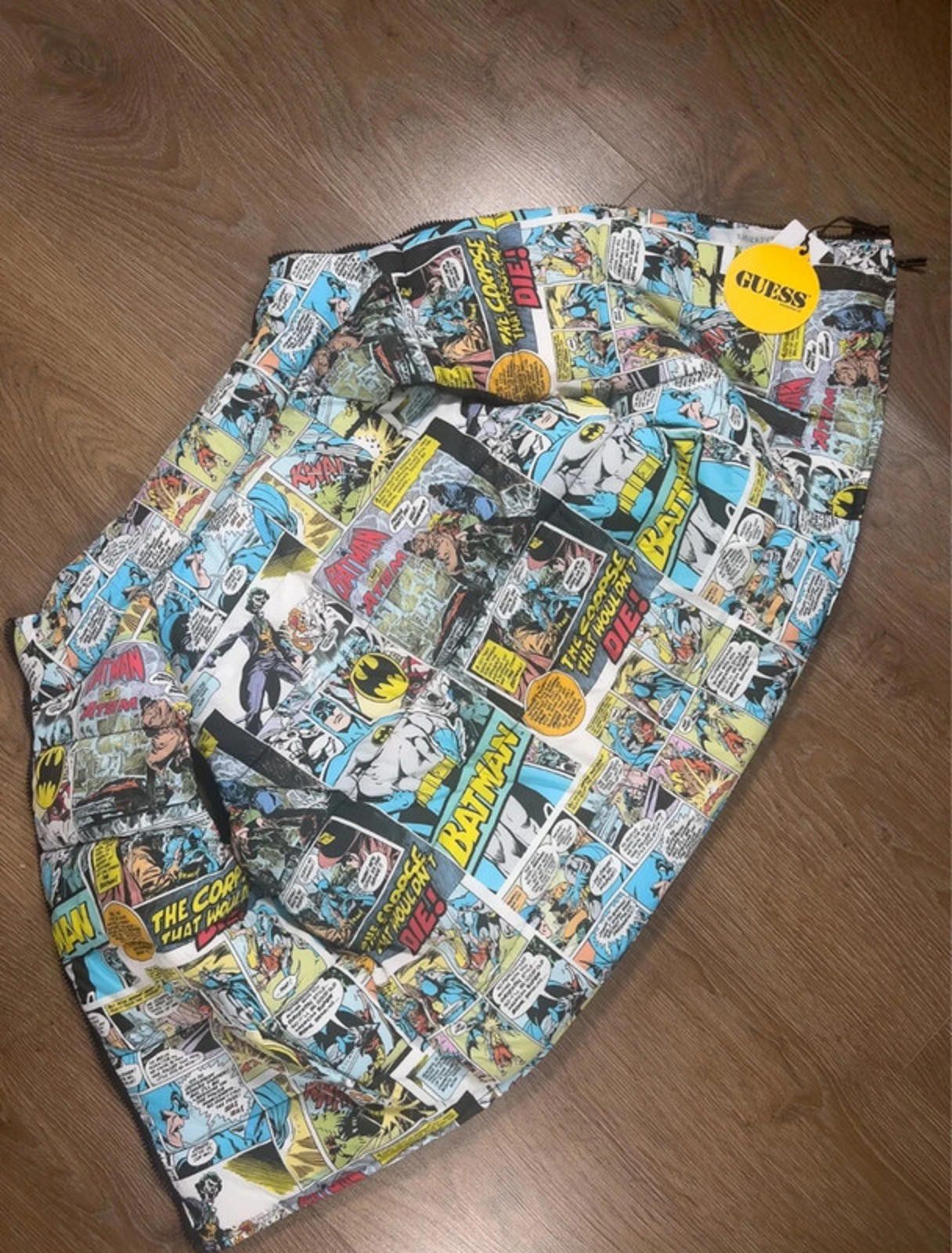 Guess Guess Originals x Batman Reversible Black Puffer rpr €260 Size US M / EU 48-50 / 2 - 6 Thumbnail