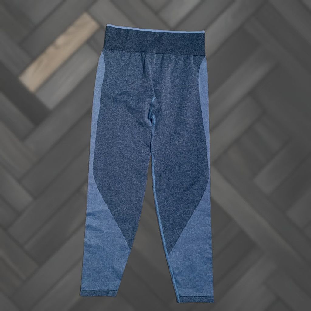 Victoria's Secret VINTAGE Victoria's Secret "PINK" Blue Leggings Women Yoga Pants Seamless Comfort Compression Elastic Waist L Blue Activewear Womens Size 36" / US 14 / IT 50 - 1 Thumbnail