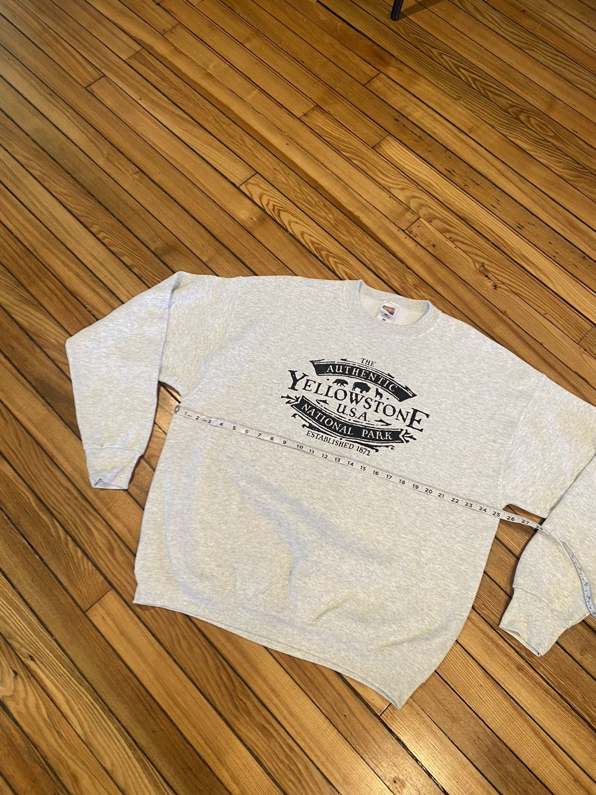 Vintage Vintage Yellowstone national park crewneck sweater xl Size US XL / EU 56 / 4 - 4 Thumbnail