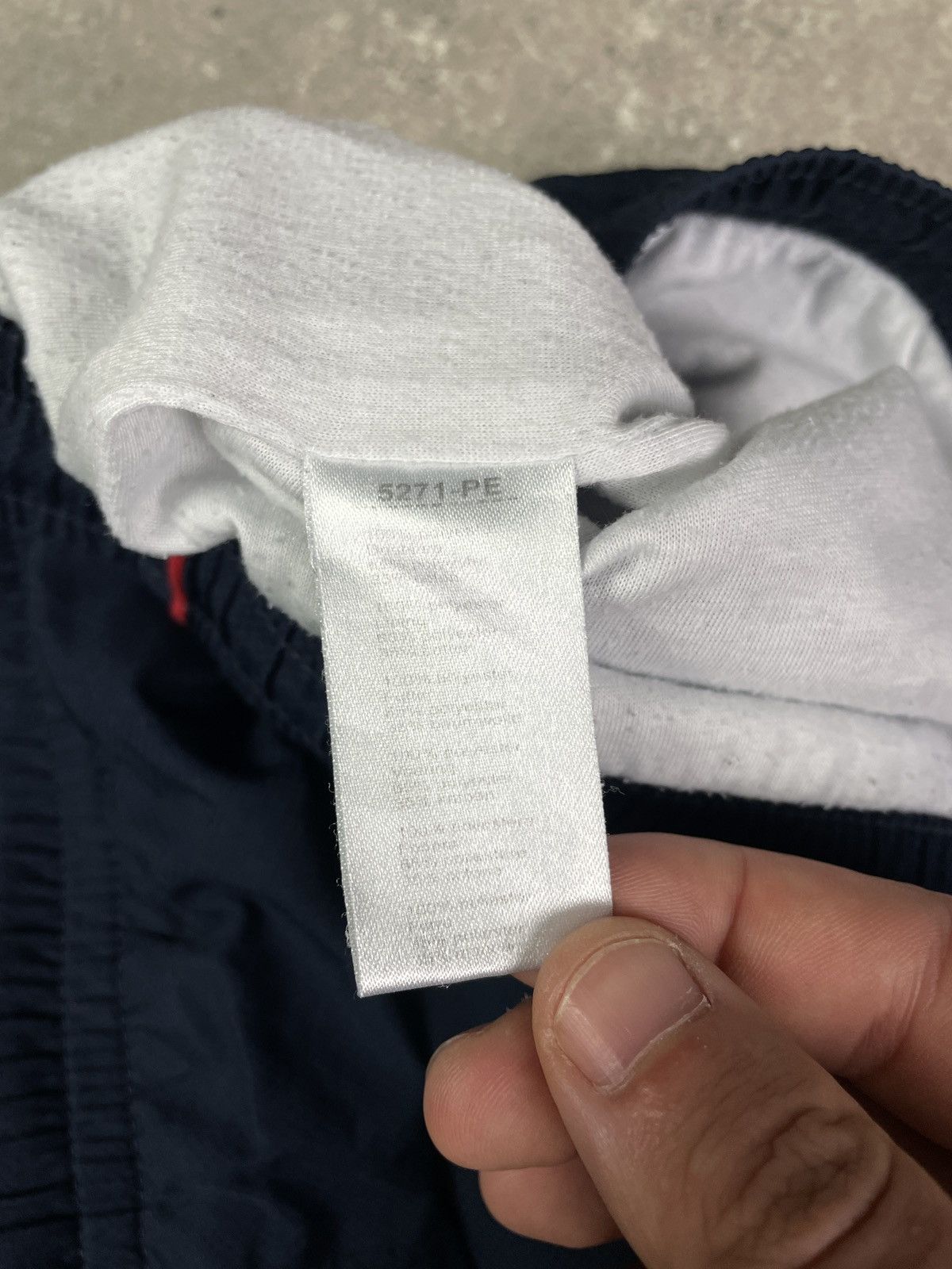 Lacoste × Vintage Vintage Y2K Lacoste Track Parachute Nylon Drill Pants Size US 36 / EU 52 - 4 Thumbnail