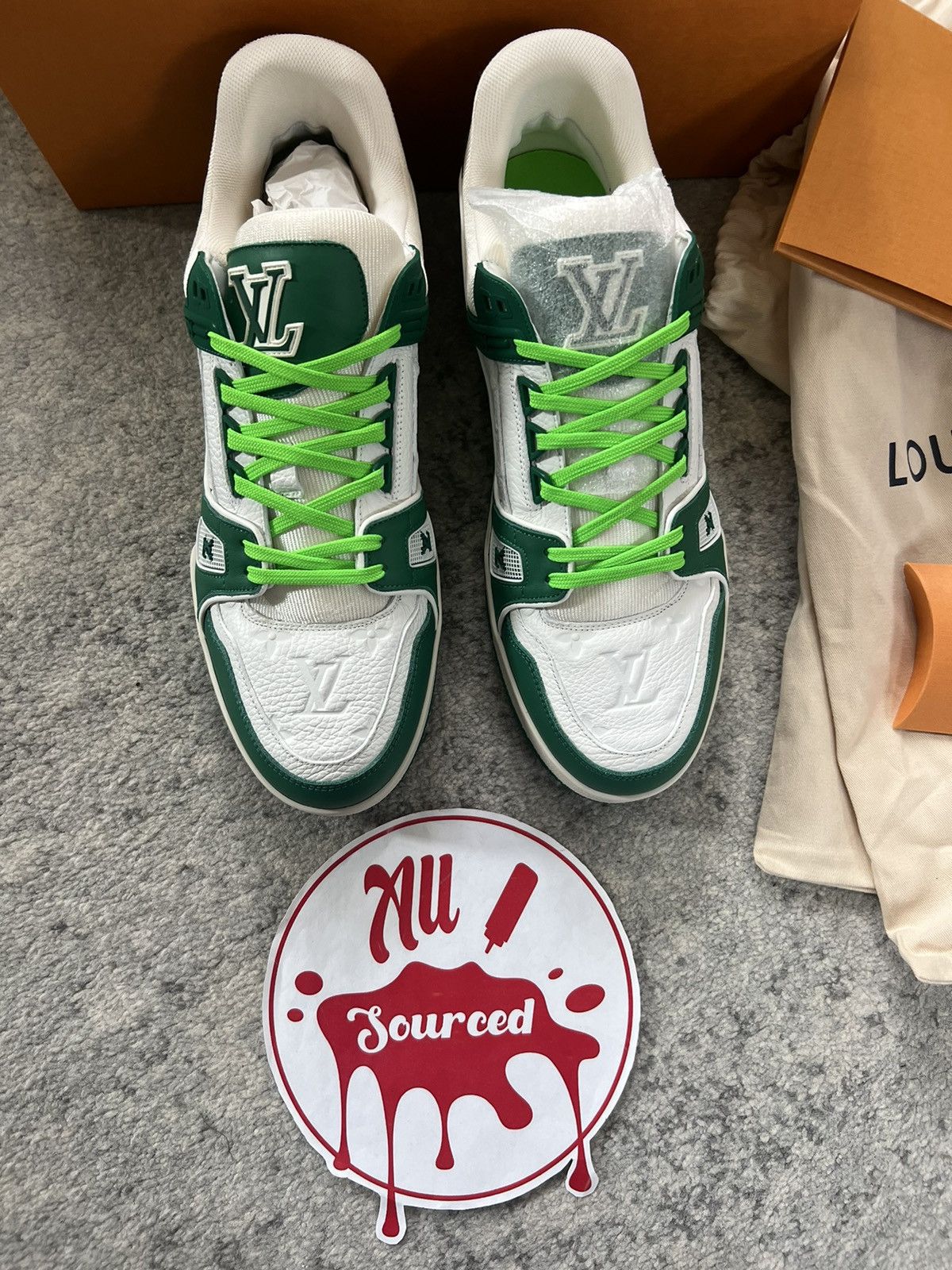 Louis Vuitton AW19 LV Trainer