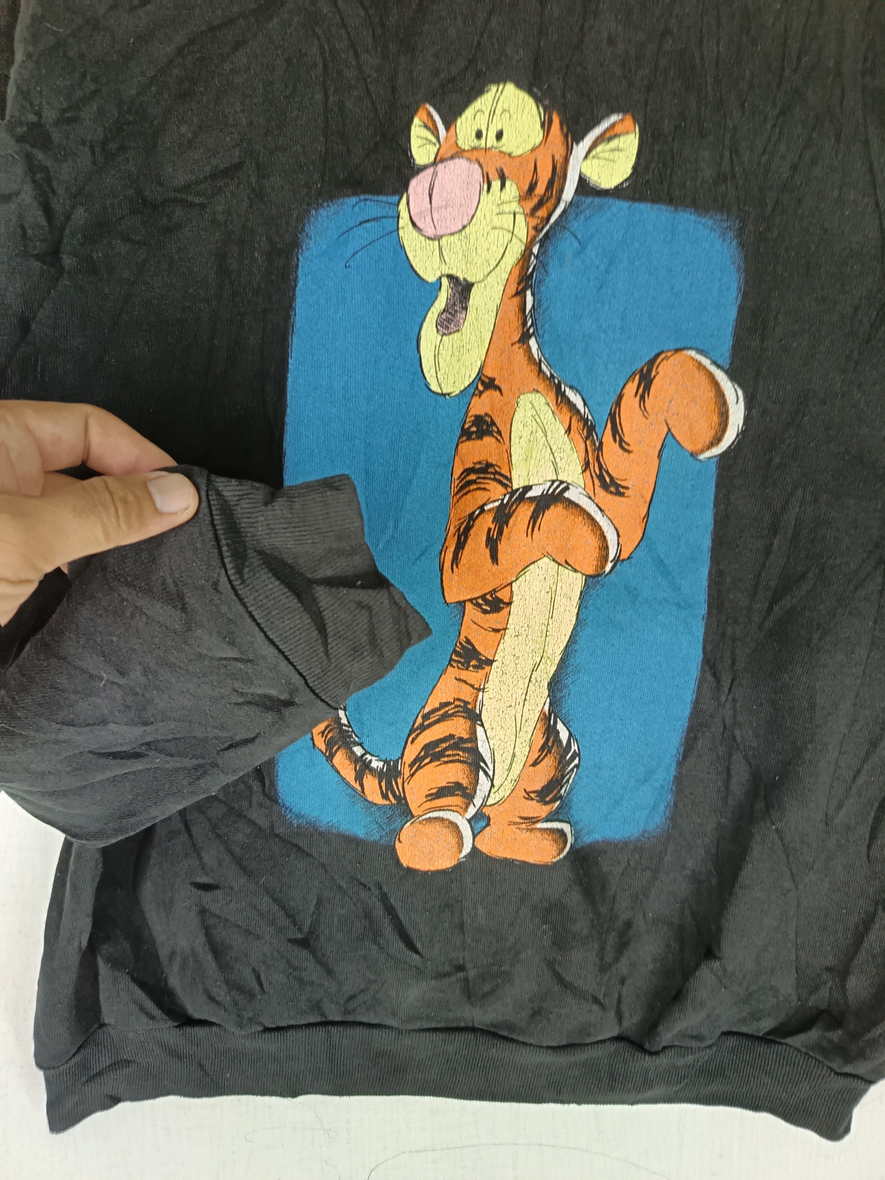 Disney Vintage 80's Pooh Tigger Chararter Sweatshirts Rare Size US M / EU 48-50 / 2 - 3 Thumbnail