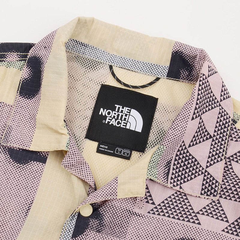 The North Face Urban Exploration LIGHTWEIGHT ALOHA SS SHIRT Size US M / EU 48-50 / 2 - 13 Thumbnail