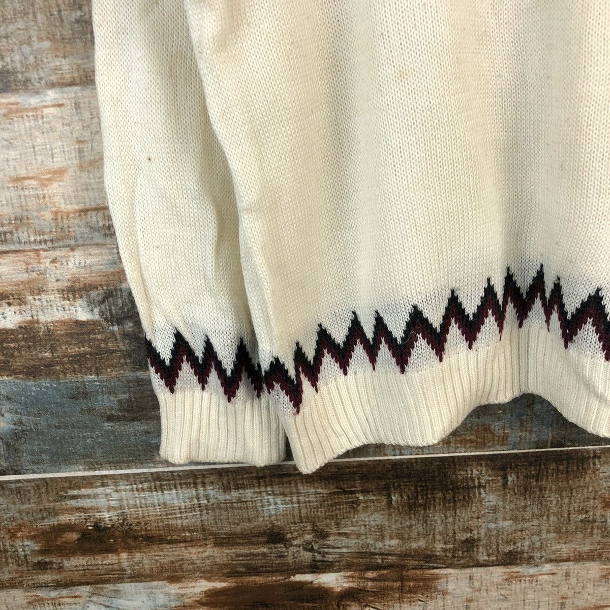 GU DL GU White navajo japan sweatshirt Knitwear #C580 Size US L / EU 52-54 / 3 - 7 Thumbnail