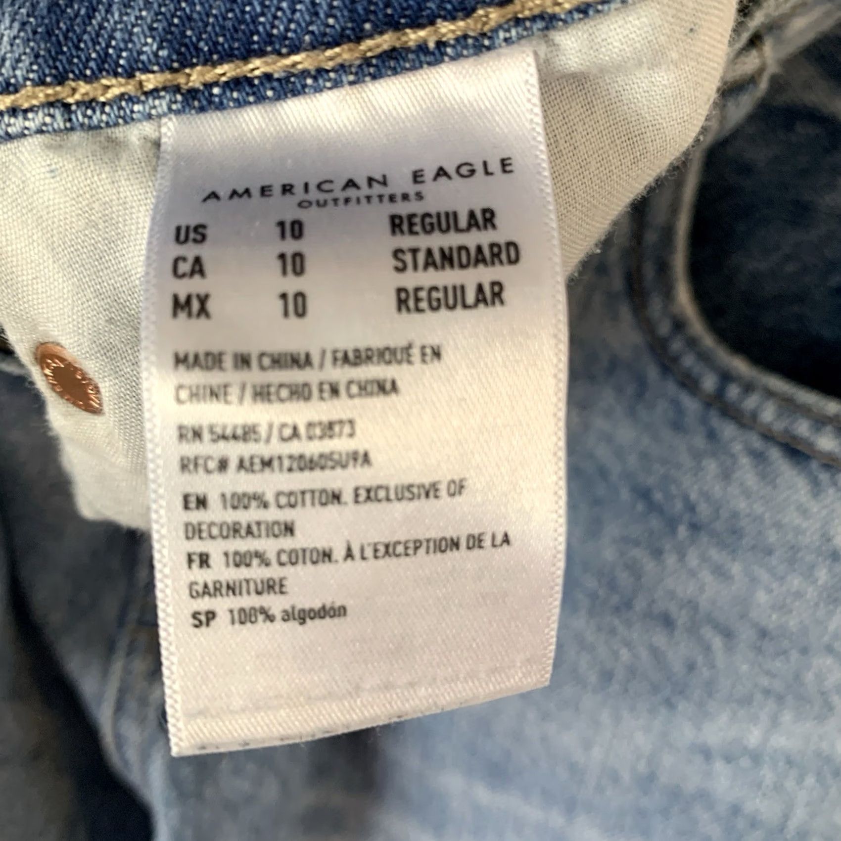 American Eagle Outfitters VINTAGE American Eagle Jeans 90s Bootcut Blue 10 Women Regular Denim Distressed Hipster Baroque Style? Size 32" / US 10 / IT 46 - 4 Thumbnail