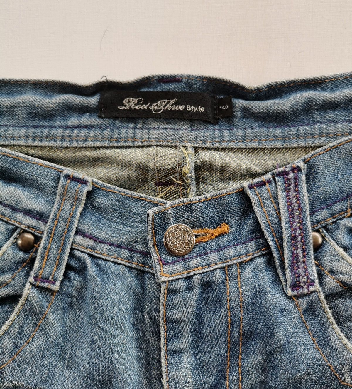Japanese Brand Root Three Style Bootcut Distressed Jeans Size US 28 / EU 44 - 9 Thumbnail