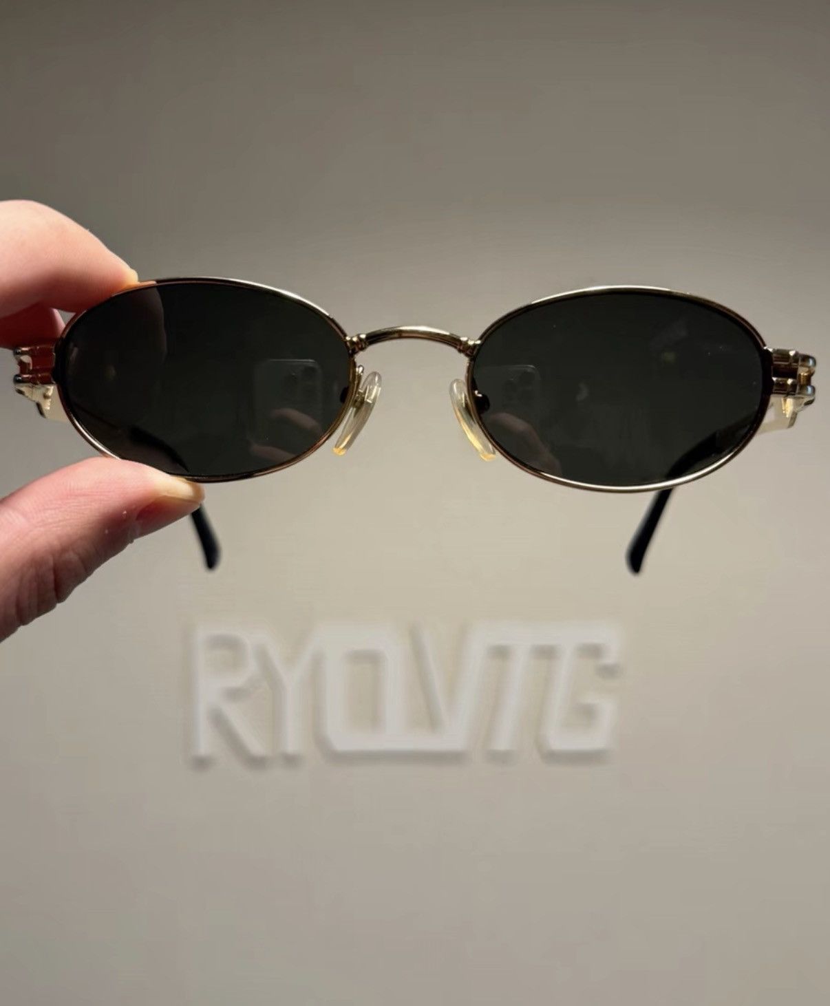 Jean Paul Gaultier Jean Paul Gaultier Wire Temple Oval Sunglasses K24 Size ONE SIZE - 4 Thumbnail