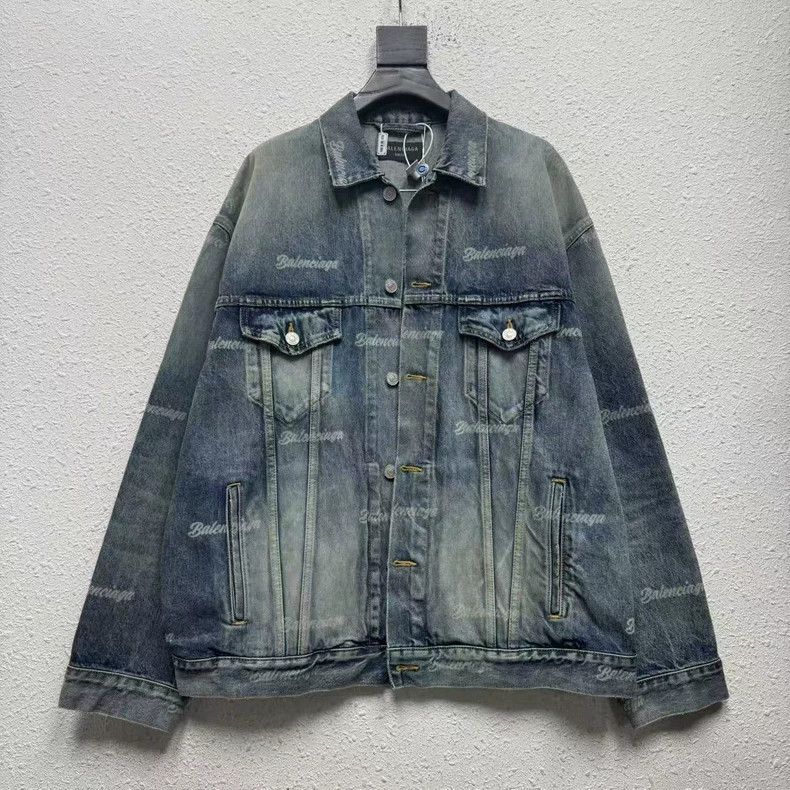 Balenciaga Balenciaga Blue full printed logo denim jacket coat Size US S / EU 44-46 / 1 - 1 Thumbnail