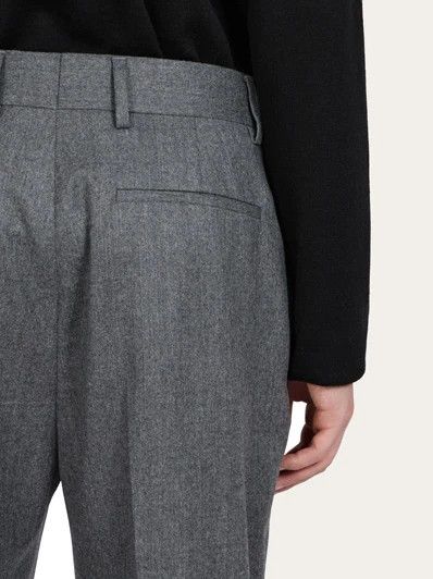 Salvatore Ferragamo o1s1rm0226 Tailored Pant in Grey Size US 30 / EU 46 - 6 Thumbnail
