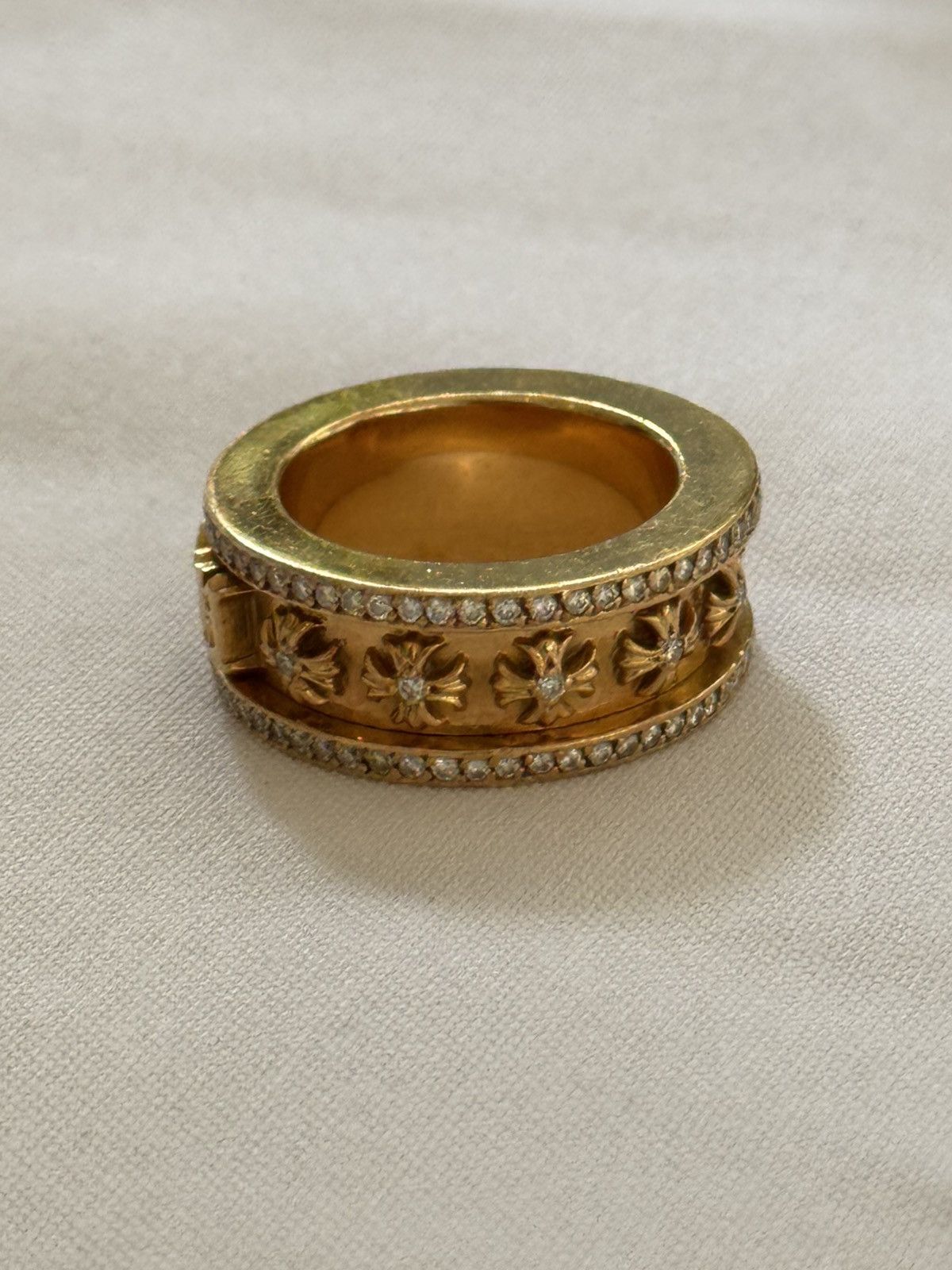 Chrome Hearts 1/1 SPINNING MECHANISM 22K GOLD DIAMOND F*** You RING Size ONE SIZE - 4 Thumbnail