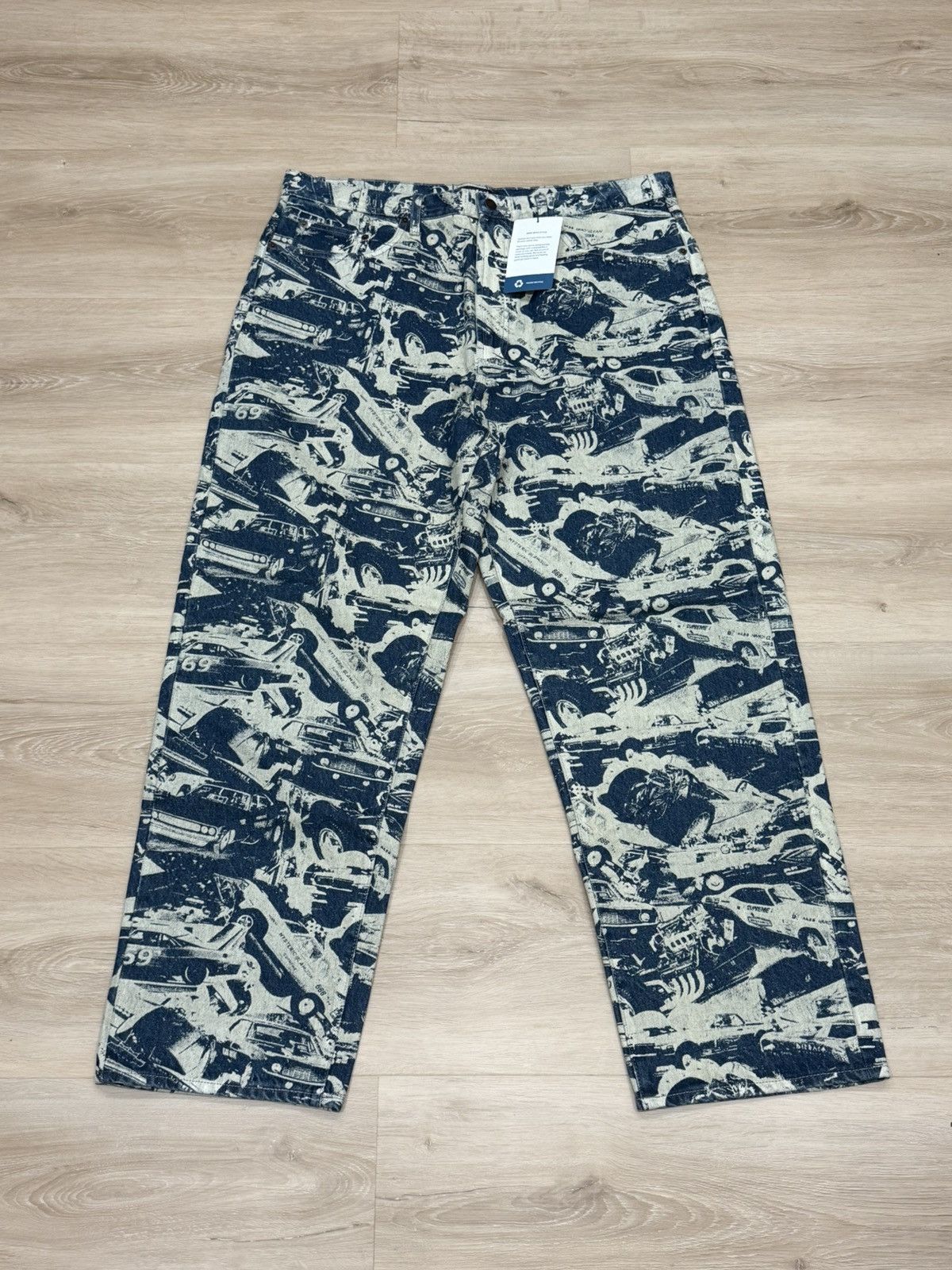 パンツ Supreme Hystric Glamour Cars Baggy Jean Supreme HYSTERIC GLAMOUR Cars Baggy Jean (FW24) - $188