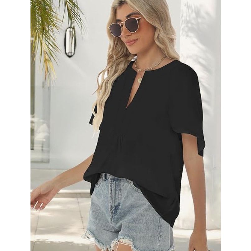 The Unbranded Brand SIZE 2XL Oversized Flutter Sleeve V Neck 100% Polyester Size US XXL / EU 58 / 5 - 7 Thumbnail