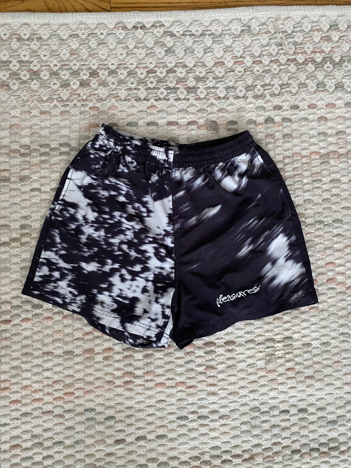 Pleasures Pleasures Active Short Size US 28 / EU 44 - 1 Thumbnail