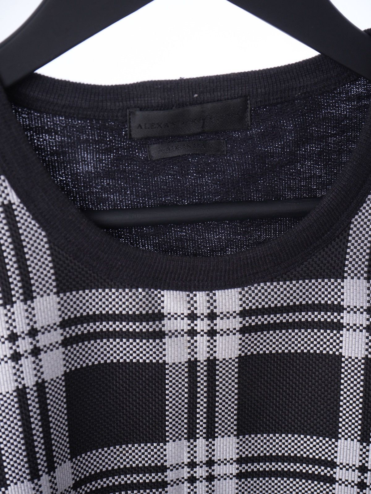 Alexander McQueen Alexander McQueen Checked Sweater M Size US M / EU 48-50 / 2 - 3 Thumbnail