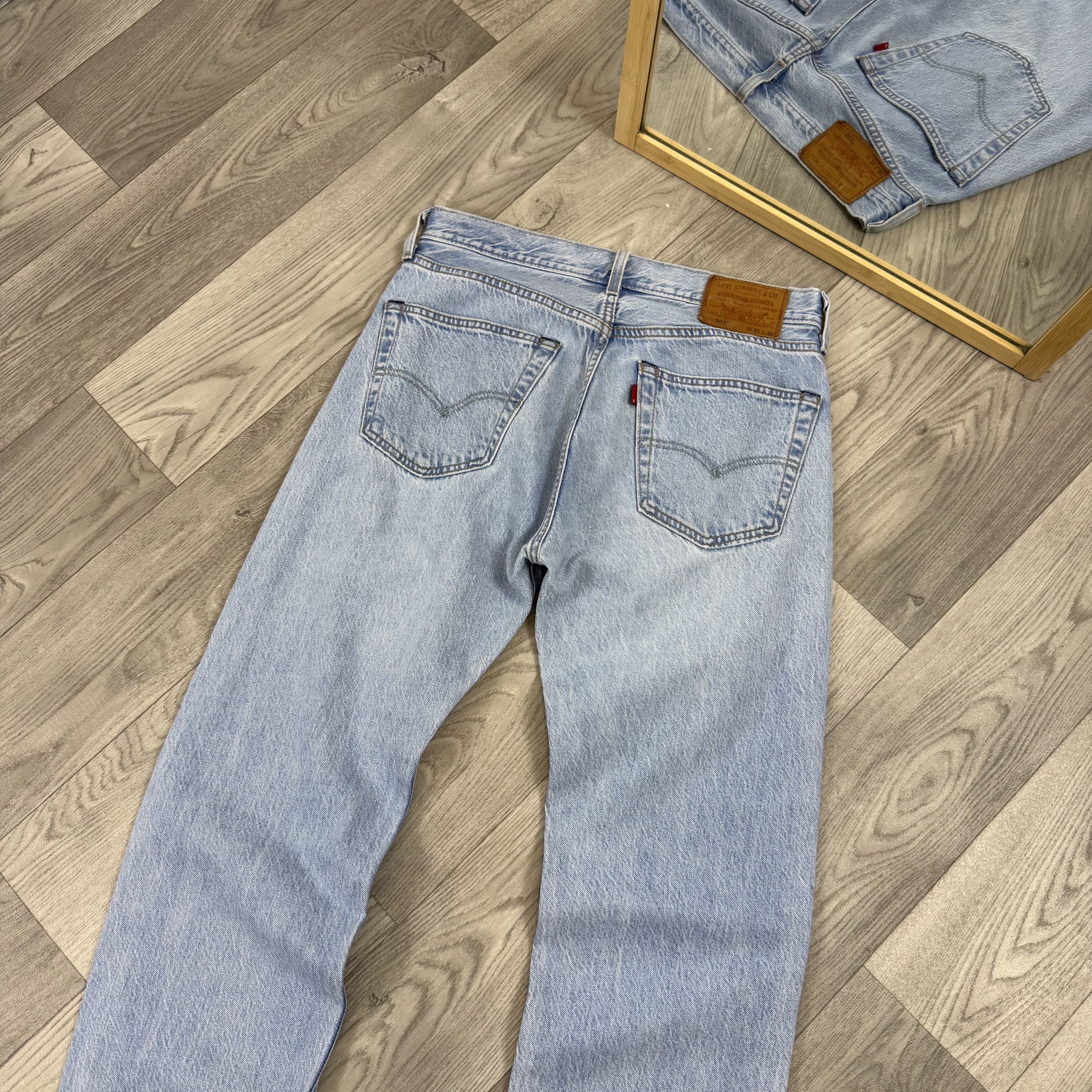 Levi's Levi's 501 Blue Stonewashed Denim Jeans Pants 31x32 Size US 31 - 5 Thumbnail