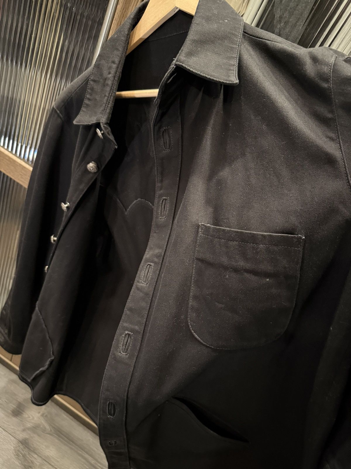 Chrome Hearts Chrome Hearts black denim shirt with cross patches Size US XL / EU 56 / 4 - 11 Thumbnail