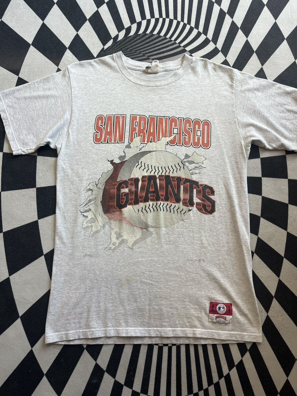 MLB Vintage MLB SAN FRANCISCO GIANTS Nutmeg 90’s Back off Tshirt Size US L / EU 52-54 / 3 - 4 Thumbnail