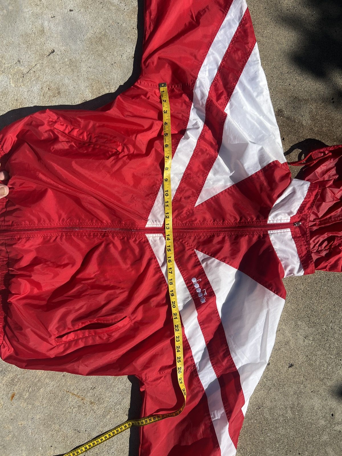 Diadora Red and White Diadora bomber Size US L / EU 52-54 / 3 - 2 Thumbnail