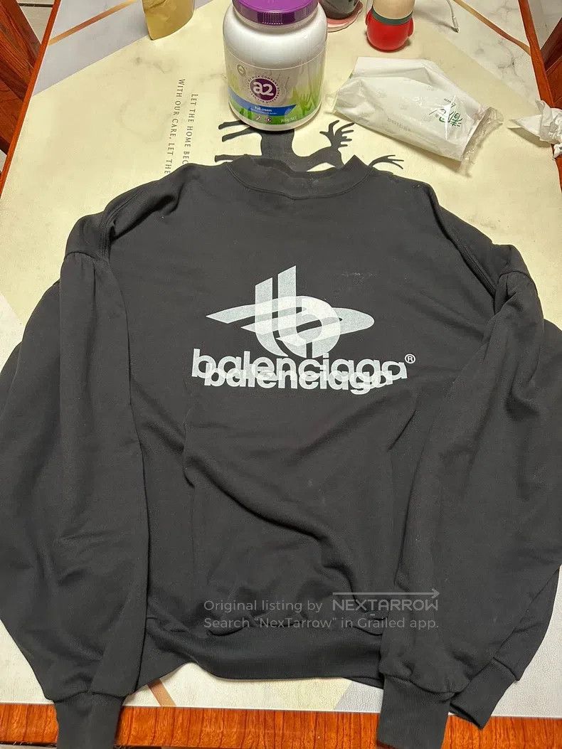 Balenciaga Balenciaga Printed Note Overlap Sweatshirt Size US S / EU 44-46 / 1 - 1 Thumbnail